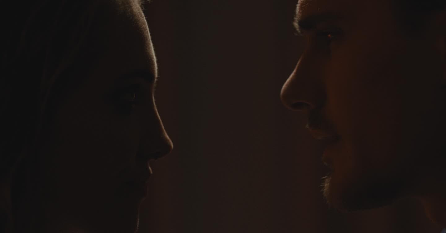Skye Helfant in the film Loop
