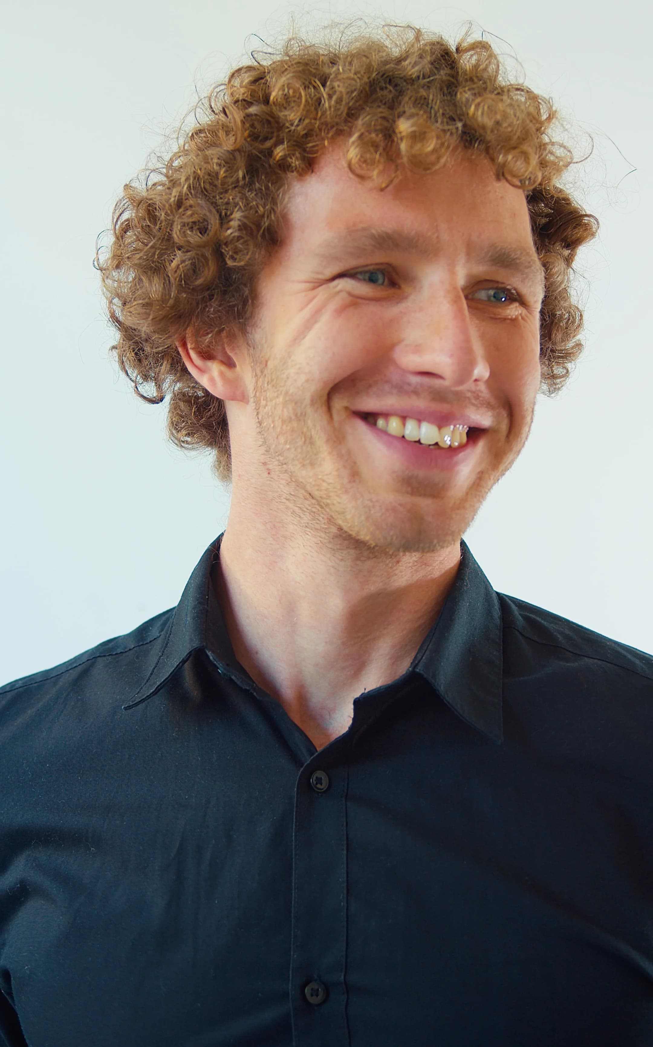 aijens big smile